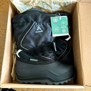 Kamik brand new in the box snowfall 2 boots